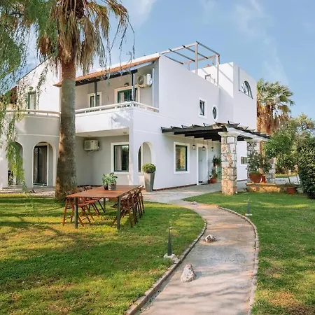 Never Ending Summer Асгуру