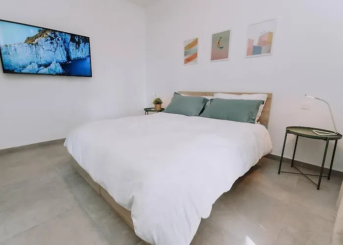 Never Ending Summer *