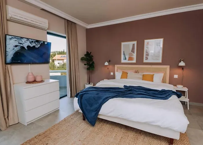 فيلة Never Ending Summer